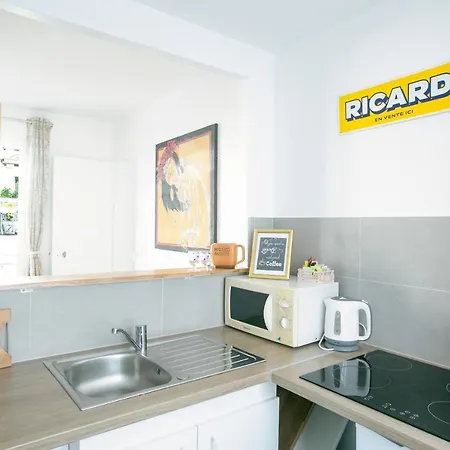 Charming 1 Bedroom Marais Hideaway - Fb17a Parigi